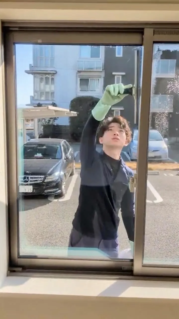 フローリング・窓